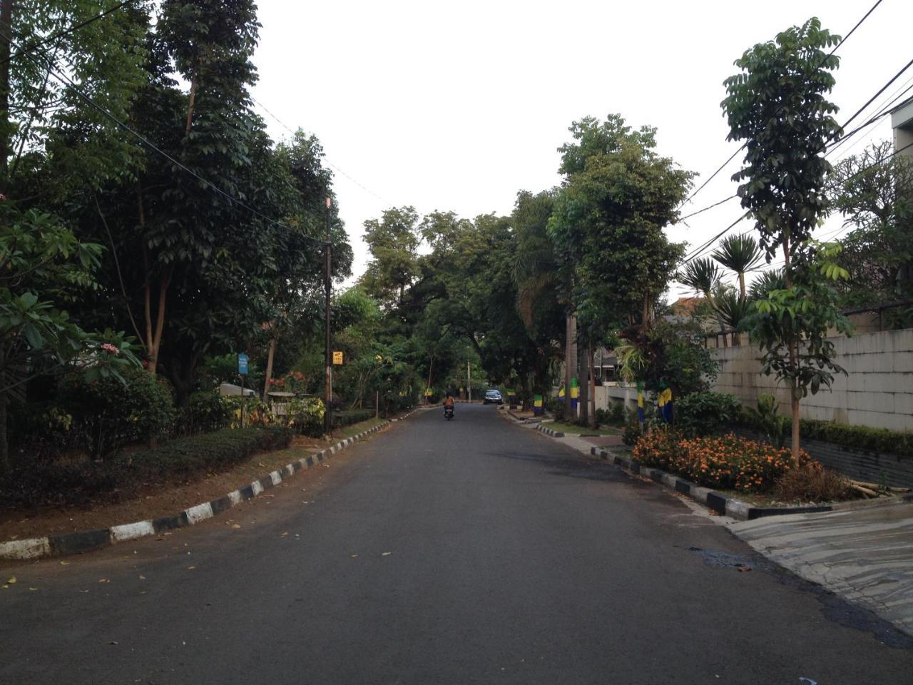 De Riau Guesthouse Bandung Eksteriør bilde